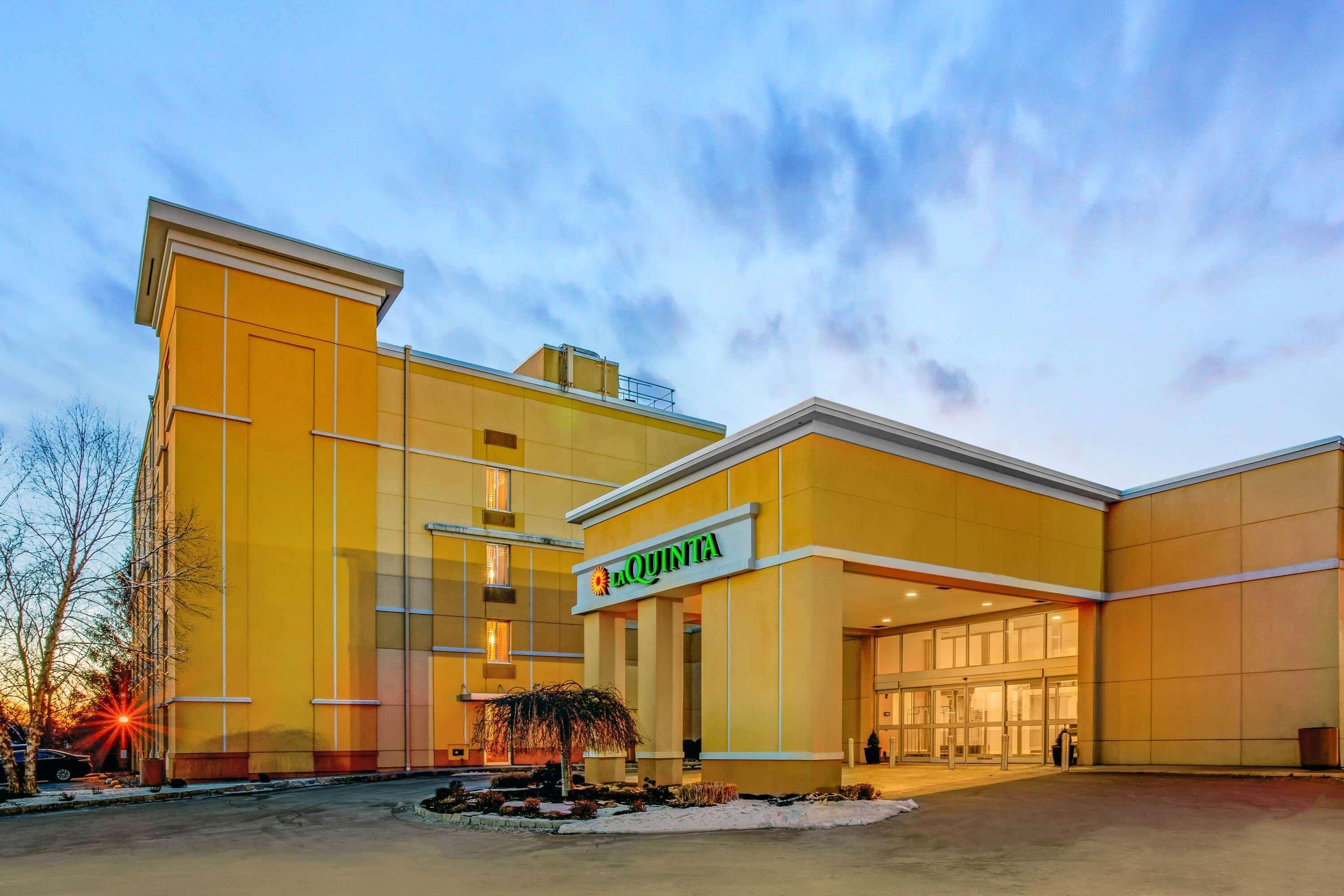 Hotel La Quinta By Wyndham Danbury Exterior foto