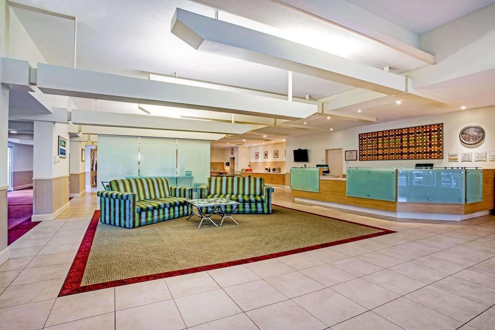 Hotel La Quinta By Wyndham Danbury Exterior foto